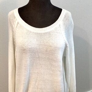 New with tags white Forever 21 pullover sweater in Size L